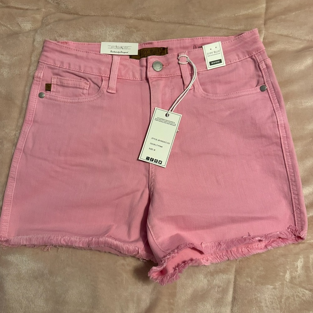 Judy Blue Sunny Days Ahead Garment
Dyed Frayed Hem Shorts